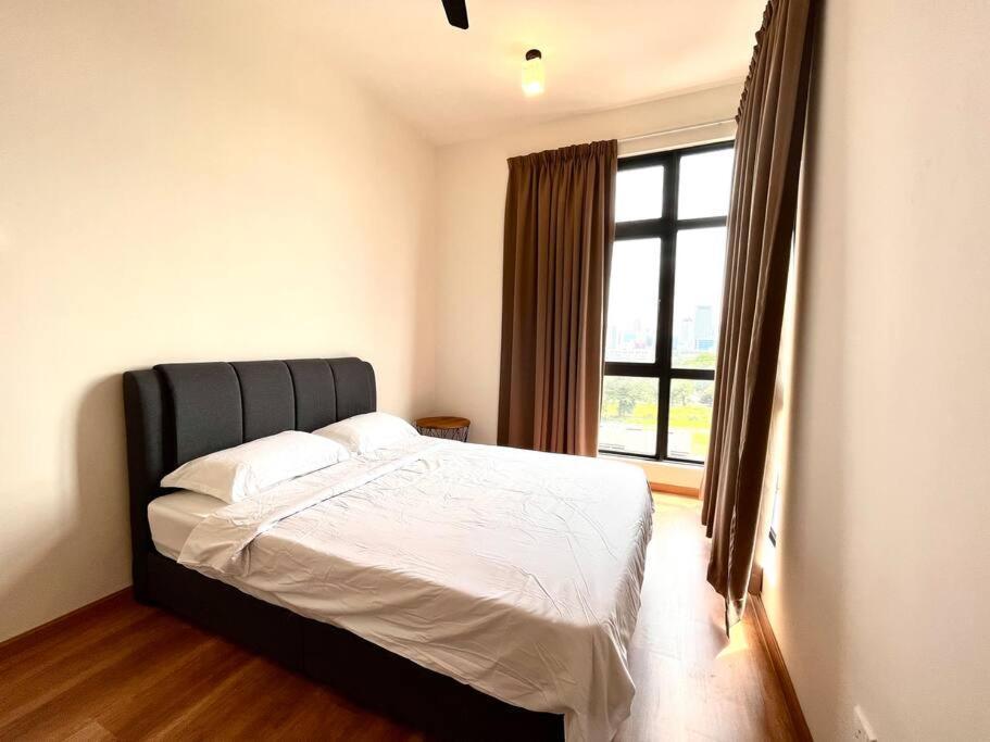 Ins Suite @ The Quartz Residence-Infinity Pool Malacca Exterior photo